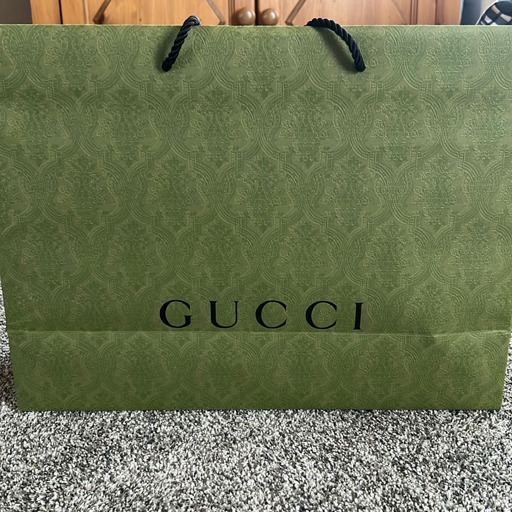 Gucci Authentic Green Embossed Limited Edition Extra Large Shopping Paper Bag